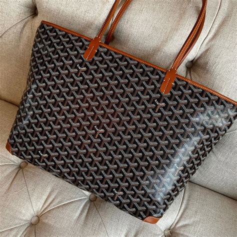 goyard artois bag mm price|Goyard Artois mm cost.